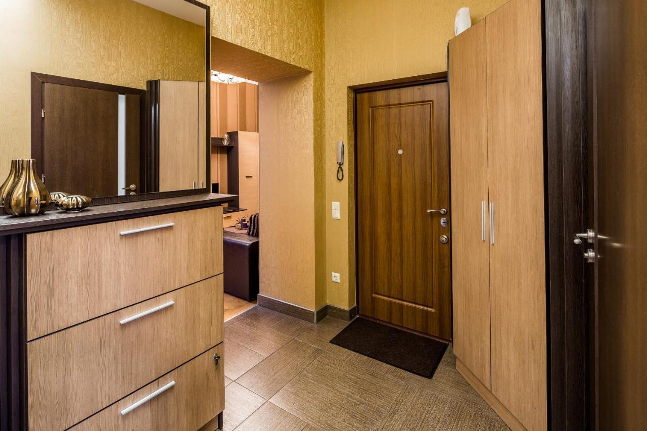 Svobody Avenue 10 Apartment Lviv Bagian luar foto